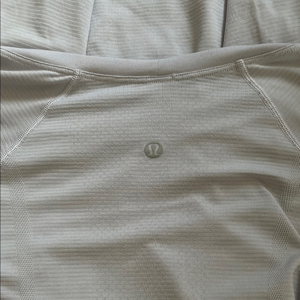 Lavender Lulu swiftly - Picture 3 of 3